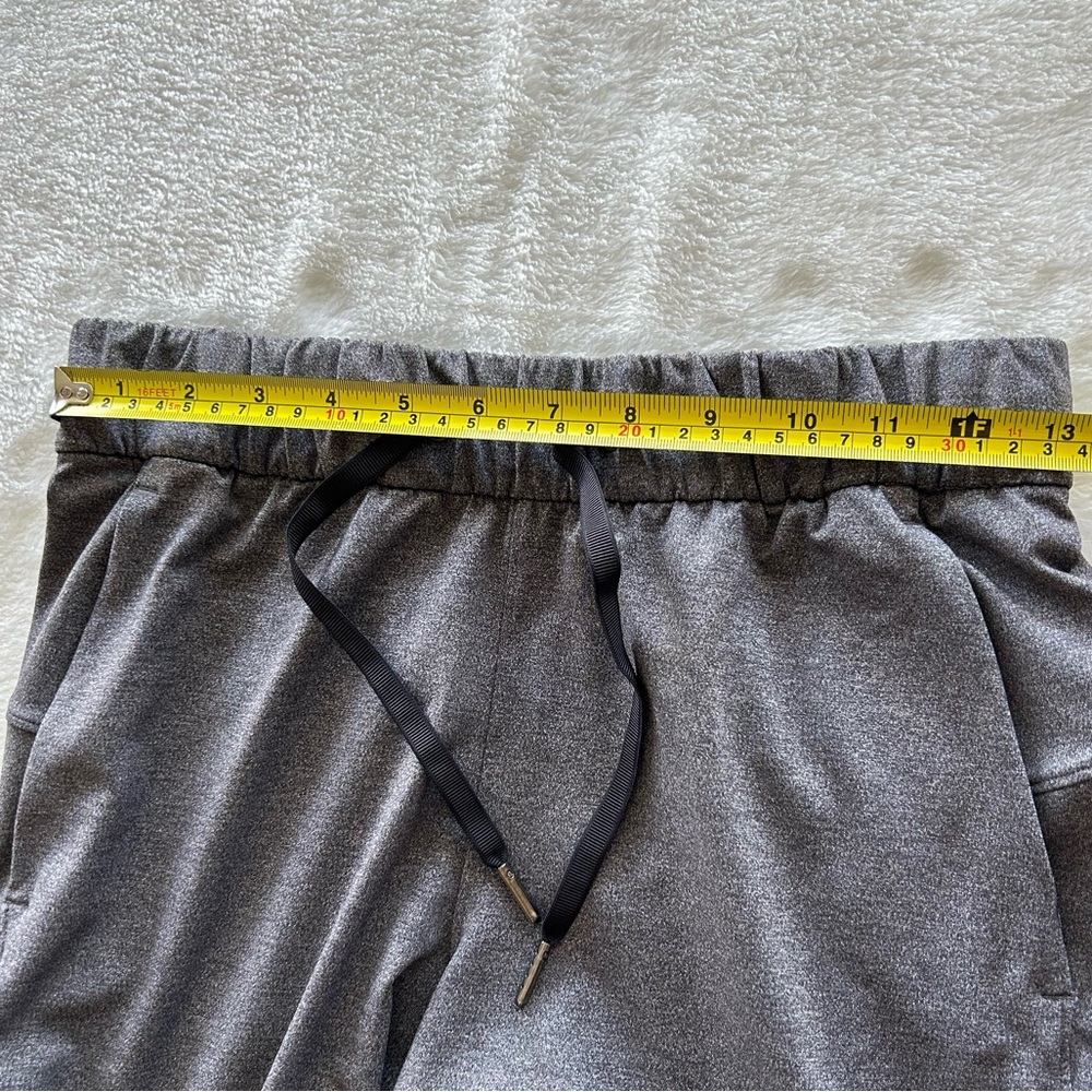 {Sz4} Lululemon On the Fly Pants - Picture 5 of 8